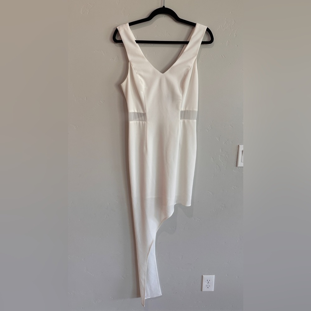 Bardot asymmetrical hemline ivory minidress size 6 small